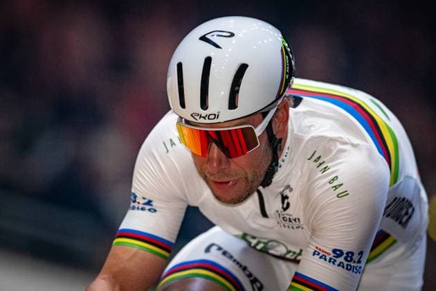 KLUGE Roger: Six Day Berlin 2025 Team 1 - KLUGE Roger ( GER ) - Red - REINHARDT Theo ( GER ) - Black Querformat - quer - horizontal - Landscape - Event Veranstaltung: Six Day Berlin 2025 - Category Kategorie: Cycling - Track cycling, Rad, Radsport, Bahnrad, Bahn Sixdays - Elite Men - Location Ort: Europe Germany - Berlin - Velodrom Berlin - Discipline: Madison - Distance: ... m - Date Datum: 01.02.2025 Saturday Day 2 -