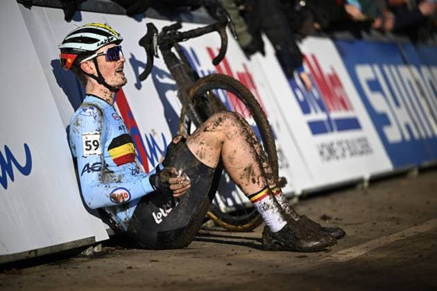 Belgian Mats Vanden Eynde pictured after the junior men competition of the UCI cyclocross World Championship, WM, Weltmeisterschaft in Lievin, France, Sunday 02 February 2025. The world championships are taking place from 31 January until 02 February. JASPERxJACOBS  x111633077x