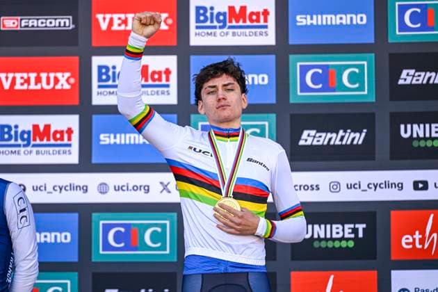 2025 UCI Cyclo-Cross WC - Men Junior LIEVIN, FRANCE - FEBRUARY 02 : Agostinacchio Mattia (ITA) on the podium during the 2025 UCI Cyclo-Cross World Championships for Men Junior on February 02, 2025 in Lievin, France, 02 02 2025 Lievin France  Copyright: xNicoxVereeckenx
