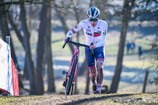 2025 UCI Cyclo-Cross WC - Men Junior LIEVIN, FRANCE - FEBRUARY 02 : Amey Oscar (GBR) in action during the 2025 UCI Cyclo-Cross World Championships for Men Junior on February 02, 2025 in Lievin, France, 02 02 2025 Lievin France  Copyright: xNicoxVereeckenx