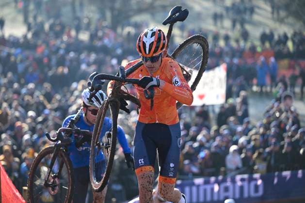 2025 UCI Cyclo-Cross WC - Men Junior LIEVIN, FRANCE - FEBRUARY 02 : Mouris Michiel (NED) in action during the 2025 UCI Cyclo-Cross World Championships for Men Junior on February 02, 2025 in Lievin, France, 02 02 2025 Lievin France  Copyright: xNicoxVereeckenx