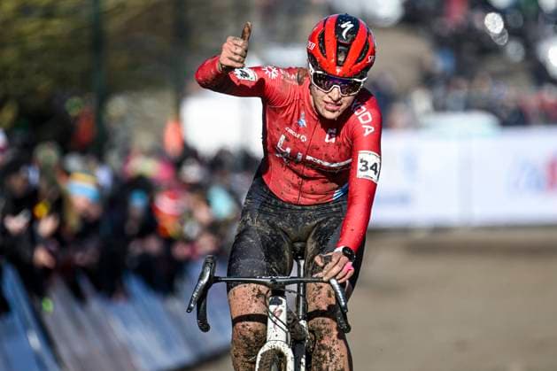 2025 UCI Cyclo-Cross WC - Women Under 23 LIEVIN, FRANCE - FEBRUARY 02 : Schreiber Marie (LUX) at the finish line for second place during the 2025 UCI Cyclo-Cross World Championships for Women Under 23 on February 02, 2025 in Lievin, France, 02 02 2025 Lievin France  Copyright: xNicoxVereeckenx