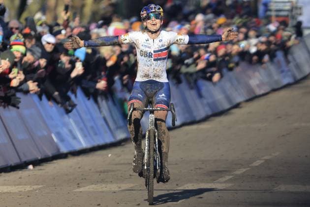 World Championship, WM, Weltmeisterschaft Cyclo-Cross 2025 - Lievin, France WOMEN UNDER 23 - Zoe Backstedt during the competion during 2025 UCI Cyclo-Cross World Championships, Cyclocross race in Lievin, France, February 02 2025  Copyright: xStefanoxCavasino IPAxSportx xipa-agency.netx xx IPA_53547816 IPA_Agency_IPA53547816