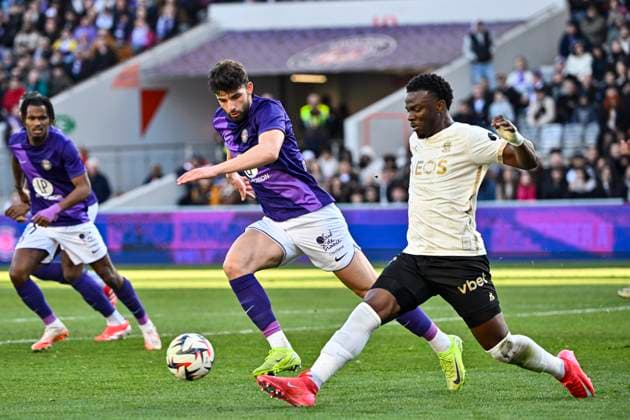 FOOTBALL : Toulouse vs Nice - 20eme Journee de Ligue 1 McDonald S - Toulouse - 02 02 2025 Youssouf Ndayshimiye (ogc) Toulouse  Copyright: xThierryxBretonx