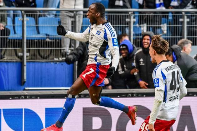 2:2 durch Jean-Luc Dompe der jubelt mit Otto Stange ( HSV ) Deutschland , Hamburg , Volksparkstadion , Fussball , 2 . Bundesliga , Hamburger SV - Hannover 96