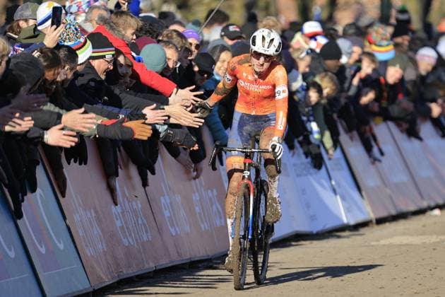 CICLISMO - Ciclocross - 2025 UCI Cyclo-Cross World Championships World Championship, WM, Weltmeisterschaft Cyclo-Cross 2025 - Lievin, France WOMEN UNDER 23 - Leonie Bentveld during the competion during 2025 UCI Cyclo-Cross World Championships, Cyclocross race in Lievin, France, February 02 2025 Lievin France  Copyright: xIPAxSport ABACAx