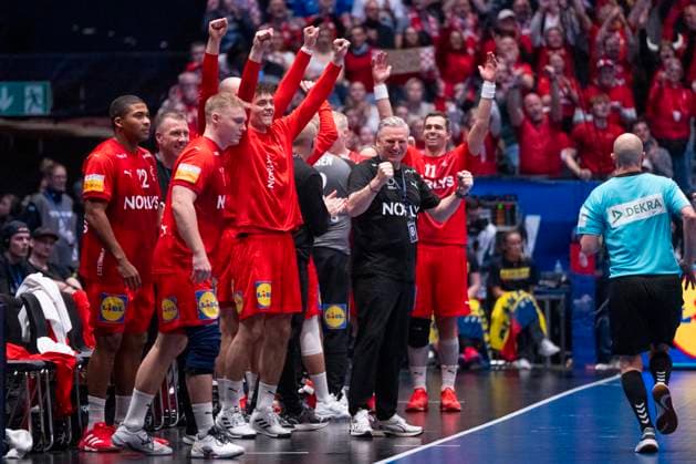 World Men s Handball Championship, final: Denmark - Croatia National coach Nikolaj Jacobsen and the Danish bench react during the handball World Championship, WM, Weltmeisterschaft final between Denmark and Croatia at Unity Arena in Oslo, Norway, Sunday, February 2, 2025. (Photo: Bo Amstrup Ritzau Scanpix) , Oslo Norway Mors Copyright: BoxAmrstrupx xRitzauxScanpix BoxAmstrupx spdk20250202-210759-L