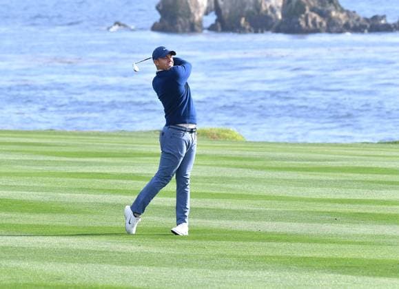 February 2, 2025, Pebble Beach, Ca, USA: Rory McIlroy is seen on the 18th hole fairway after the final round of the AT&T Pebble Beach Pro-Am 2025 at Pebble Beach Golf Links on February 02, 2025 in Pebble Beach, California. Northern Ireland s Rory McIlroy marked his first PGA, Golf Herren Tour event of the year with an impressive two-shot victory at the Pebble Beach Pro-Am. The 35-year-old finished with a six-under 66 to win on 21 under par, his 27th victory on the PGA Tour - and first at the iconic California course. Photo: Casey Flanigan imageSPACE Pebble Beach USA - ZUMAi237 20250202_zsa_i237_046 Copyright: xFlanigan Imagespacex
