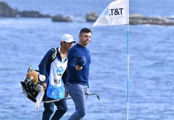 February 2, 2025, Pebble Beach, Ca, USA: Rory McIlroy is seen on the 18th hole fairway after the final round of the AT&T Pebble Beach Pro-Am 2025 at Pebble Beach Golf Links on February 02, 2025 in Pebble Beach, California. Northern Ireland s Rory McIlroy marked his first PGA, Golf Herren Tour event of the year with an impressive two-shot victory at the Pebble Beach Pro-Am. The 35-year-old finished with a six-under 66 to win on 21 under par, his 27th victory on the PGA Tour - and first at the iconic California course. Photo: Casey Flanigan imageSPACE Pebble Beach USA - ZUMAi237 20250202_zsa_i237_051 Copyright: xFlanigan Imagespacex