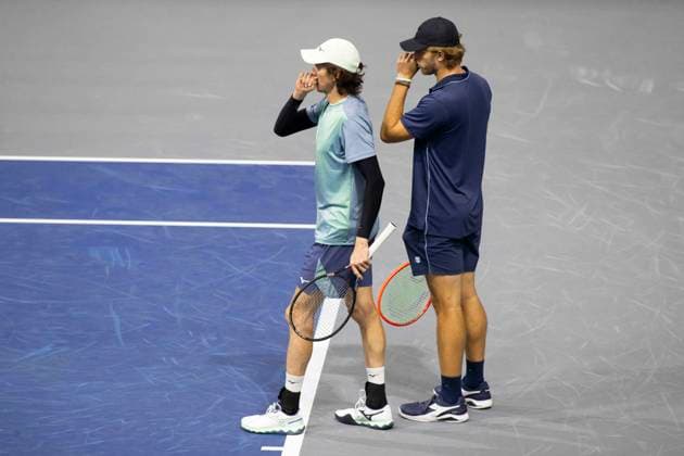 February 2, 2025, Frisco, Texas, USA: (L to r) JOHN-PATRICK SMITH (AUS) and RYAN SEGGERMAN (USA) talk to each other during round 2 of the qualifiers at the Dallas Open at the Star in Frisco, TX. Frisco USA - ZUMAh193 20250202_zsp_h193_042 Copyright: xDanielxMcGregor-Huyerx