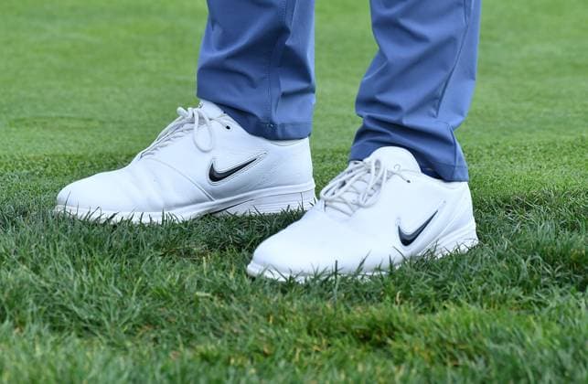 February 2, 2025, Pebble Beach, Ca, USA: Rory McIlroy, detail of nike footwear is seen on the green of hole 18 after winning the Pro-Am on the final round of the AT&T Pebble Beach Pro-Am 2025 at Pebble Beach Golf Links on February 02, 2025 in Pebble Beach, California. Photo: Casey Flanigan imageSPACE Pebble Beach USA - ZUMAi237 20250202_zsa_i237_092 Copyright: xFlanigan Imagespacex