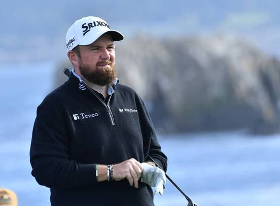February 2, 2025, Pebble Beach, Ca, USA: Shane Lowry is seen on the 18th hole during the final round of the AT&T Pebble Beach Pro-Am 2025 at Pebble Beach Golf Links on February 02, 2025 in Pebble Beach, California. Photo: Casey Flanigan imageSPACE Pebble Beach USA - ZUMAi237 20250202_zsa_i237_104 Copyright: xFlanigan Imagespacex