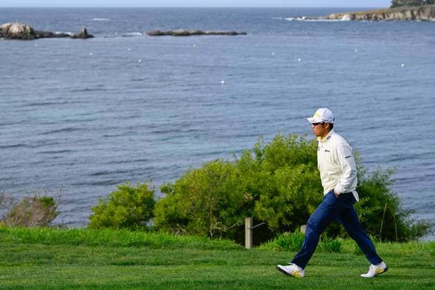 PEBBLE BEACH, CA - FEBRUARY 02: Hideki Matsuyama (JPN) makes his way down 5 during the final round of the AT&T Pebble Beach Pro-Am at Pebble Beach Golf Links on February 2, 2025, in Pebble Beach, California. (Photo by Ken Murray Icon Sportswire) GOLF: FEB 02 PGA, Golf Herren AT&T Pebble Beach Pro-Am EDITORIAL USE ONLY Icon250202019