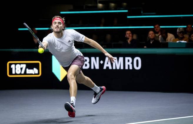 ROTTERDAM - Stefanos Tsitsipas (GRE) in action against Harold Mayot (FRA) on the first day of the ABN AMRO Open tennis tournament in Ahoy. ANP SANDER KONINGcz (POL) ABN AMRO Open - Day One 2025 xVIxANPxSportx xxANPxIVx 519068012 originalFilename: 519068012.jpg
