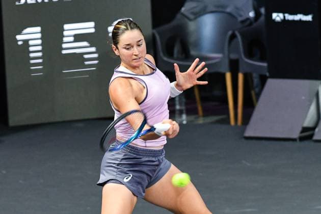 Transylvania Open 2025 - WTA, Tennis Damen 250 Tournament - Day 1 Caroline Dolehide competes during the Round of 32 for the Transylvania Open WTA 250 in BT Arena, Cluj-Napoca, on February 3, 2025 Cluj-Napoca Romania  Copyright: xFlaviuxBuboix originalFilename:buboi-notitle250203_npIvJ.jpg