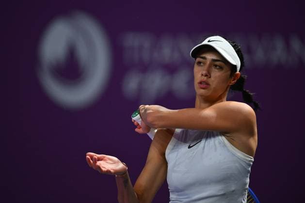 Transylvania Open 2025 Olga Danilovic of Serbia in action against Alycia Parks of United States during the WTA, Tennis Damen Tour Transylvania Open single match, in Cluj Napoca, Monday 04 February 2025. Alex Nicodim Imago Images Copyright: xAlexxNicodimx