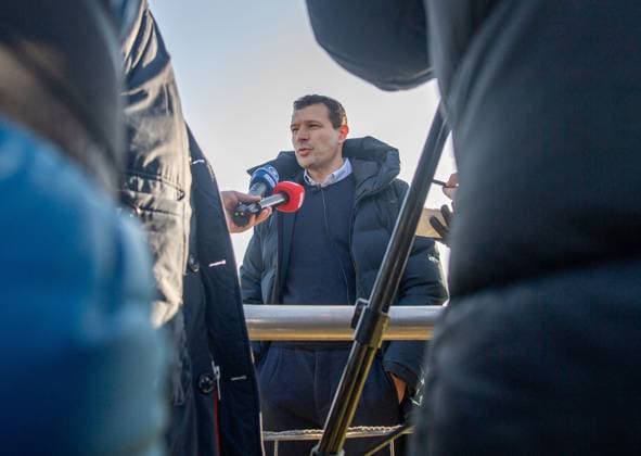 Fussball, Herren, Saison 2024 25, 2. Bundesliga, Hertha BSC, Training, Medienrunde mit Sportdirektor Benjamin Weber (Hertha BSC), 04.02. 2025, Copyright: xSebastianxRäppold MatthiasxKochx