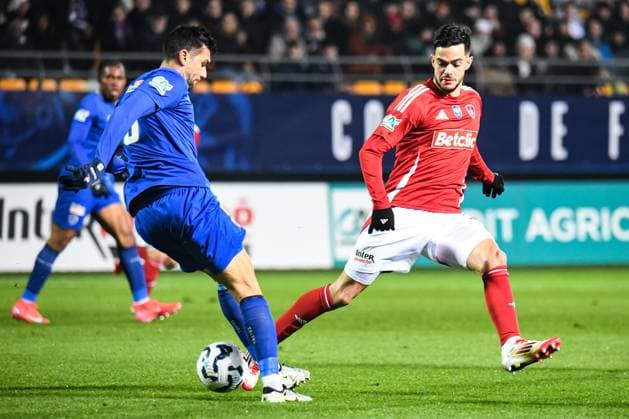 Fußball, Coupe de France, ESTAC Troyes - Stade Brestois FOOTBALL : ESTAC Troyes vs Stade Brestois - Coupe de France - 8e de Finale - 04 02 2025 Romain Faivre (Stade Brestois) TroyesFrance  Copyright: xBaptistexAutissierx