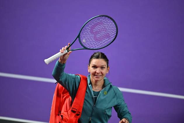 CLUJ-NAPOCA - TRANSYLVANIA OPEN - 4 FEB 2025 Simona Halep of Romania in action against Lucia Bronzetti of Italy during the WTA, Tennis Damen Tour Transylvania Open single match, in Cluj Napoca, Monday 04 February 2025. Alex Nicodim Imago Images Copyright: xAlexxNicodimx