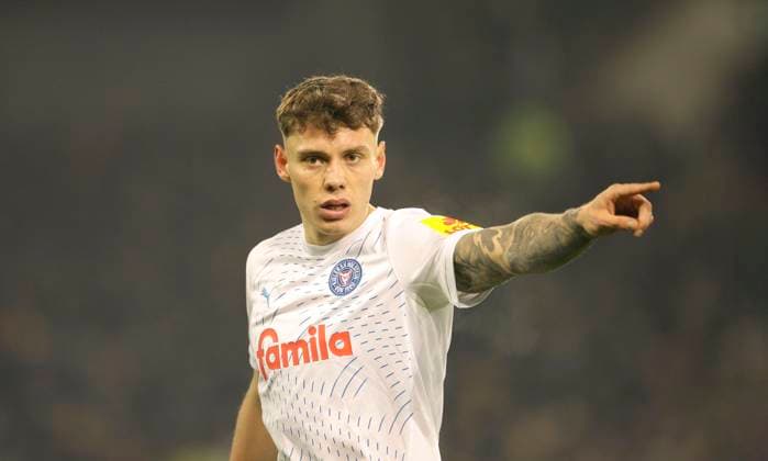 Foto : Nicolai Remberg (Kiel) Fussball 1. Bundesliga , am Fr. 29.11.2024 FC St. Pauli - Holstein Kiel