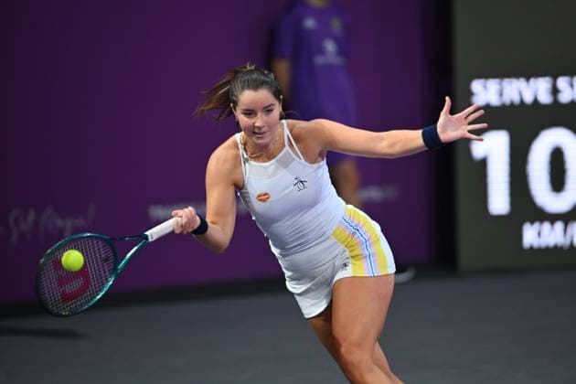 CLUJ-NAPOCA - TRANSYLVANIA OPEN - 4 FEB 2025 Jodie Anna Burrage of Great Britain in action against Ana Bogdan of Romania during the WTA, Tennis Damen Tour Transylvania Open single match, in Cluj Napoca, Monday 04 February 2025. Alex Nicodim Imago Images Copyright: xAlexxNicodimx