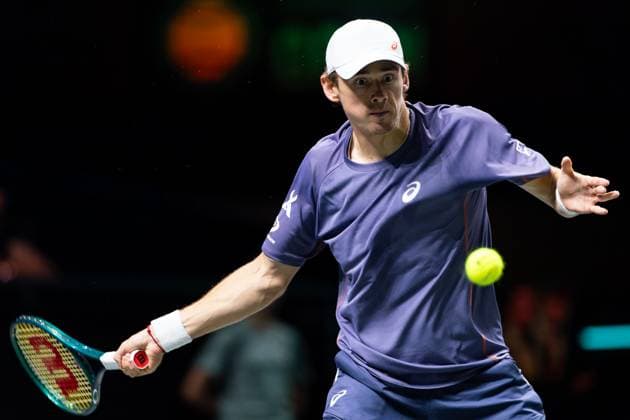 2025-02-06 ABN AMRO Open Day Four ROTTERDAM, NETHERLANDS - FEBRUARY 6: Alex De Minaur of Australia in action during Day Four of the ABN AMRO Open at Rotterdam Ahoy on February 6, 2025 in Rotterdam, Netherlands. (Photo by Joris Verwijst BSR Agency) Rotterdam Netherlands Content not available for redistribution in The Netherlands directly or indirectly through any third parties. Copyright: xBSRxAgencyx