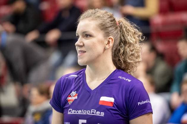 Agnieszka Korneluk (KS DevelopRes Rzeszow, 05) GER, Allianz MTV Stuttgart vs. KS DevelopRes Rzeszow, Volleyball, CEV Volleyball Champions League, Volleyball CL, VCL, Finalrunde, Achtelfinale, Spielzeit 2024 2025, 06.02.2025 GER, Allianz MTV Stuttgart vs. KS DevelopRes Rzeszow, Volleyball, CEV Volleyball Champions League, Volleyball CL, VCL, Finalrunde, Achtelfinale, Spielzeit 2024 2025, 06.02.2025 Stuttgart Copyright: xSandyxDinkelackerx EP_SDR