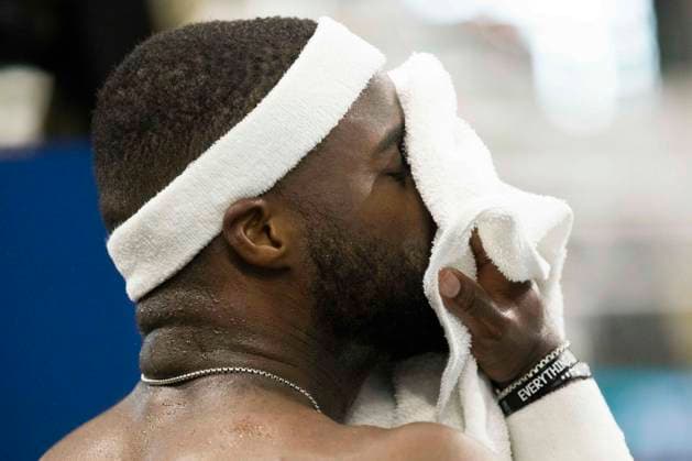 February 6, 2025, Frisco, Texas, USA: FRANCIS TIAFOE (USA) wipes sweat from his face in a singles match against YOSHIHITO NISHIOKA (JAP) during day six of the 2025 Dallas Open at the Star in Frisco, TX. YOSHIHITO NISHIOKA (JPN) defeated FRANCIS TIAFOE (USA), 3:6, 6:4, 6:4. Frisco USA - ZUMAh193 20250206_zsp_h193_012 Copyright: xDanielxMcGregor-Huyerx