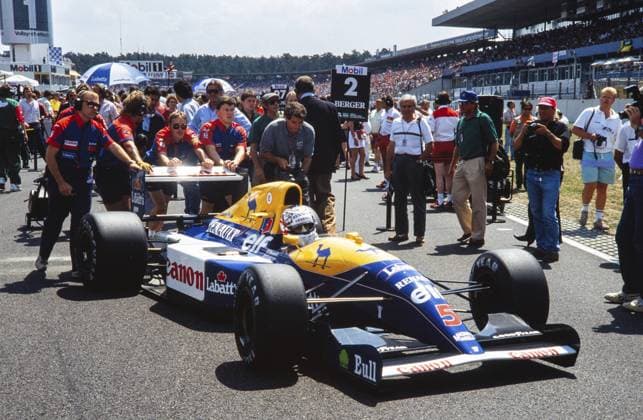 Rennfahrer Nigel Mansell, Formel 1, Team Williams Renault, Auto FW14, Motor Renault RS3 3.5 V10, Großer Preis von Deutschland auf dem Hockenheimring am 28. Juli 1991, Deutschland, Europa Racing driver Nigel Mansell, Formula 1, Team Williams Renault, car FW14, engine Renault RS3 3.5 V10, German Grand Prix at the Hockenheimring on 28 July 1991, Germany, Europe Copyright: imageBROKER malafo hn iblmsl12319427.jpg Bitte beachten Sie die gesetzlichen Bestimmungen des deutschen Urheberrechtes hinsichtlich der Namensnennung des Fotografen im direkten Umfeld der Veröffentlichung Rennfahrer Nigel Mansell, Formel 1, Team Williams Renault, Auto FW14, Motor Renault RS3 3.5 V10, Großer Preis von Deutsc imago images 0798248182