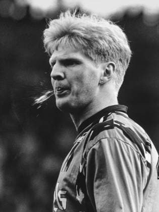 Archivbilder der Woche SPORT KW05 Fussball, Bundesliga, Spieler Stefan Effenberg, Borussia Mönchengladbach, April 1995 Football, Bundesliga, Player Stefan Effenberg, Borussia Mönchengladbach, April 1995 Copyright: imageBROKER malafo hn iblmsl12319760.jpg Bitte beachten Sie die gesetzlichen Bestimmungen des deutschen Urheberrechtes hinsichtlich der Namensnennung des Fotografen im direkten Umfeld der Veröffentlichung Fussball, Bundesliga, Spieler Stefan Effenberg, Borussia Mönchengladbach, April 1995 Football, Bundesliga, Player Stefan imago images 0798248280