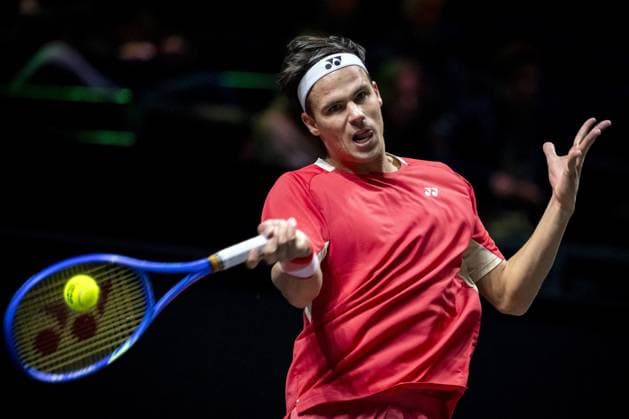 ROTTERDAM - Daniel Altmaier (GER) in action against Alex de Minaur (AUS) on the fifth day of the ABN AMRO Open tennis tournament in Ahoy. ANP SANDER KONIN ABN AMRO Open - Day Five 2025 xVIxANPxSportx xxANPxIVx 519327453 originalFilename: 519327453.jpg
