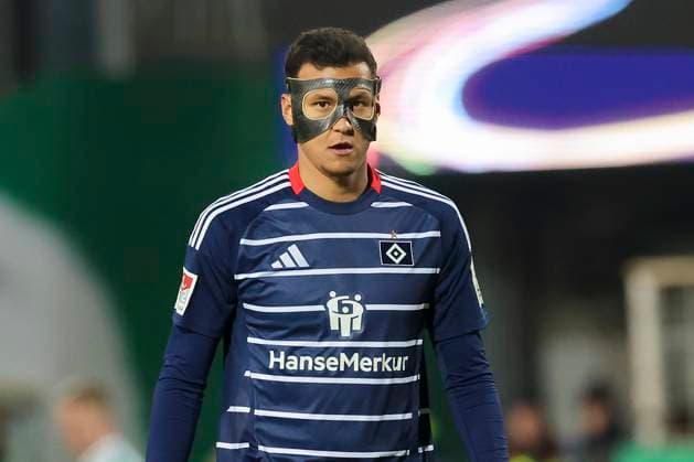 Sport Themen der Woche KW06 Davie Selke (Hamburger SV) schaut enttaeuscht, 2. Bundesliga, Preußen Münster vs Hamburger SV, Preußenstadion am 07. February 2025 in Münster, Deutschland. (Foto von Marco Steinbrenner DeFodi Images) Davie Selke (Hamburger SV) looks dejected, 2. Bundesliga, Preußen Münster vs Hamburger SV, Preußenstadion, February 7, 2025 in Münster, Germany. (Photo by Marco Steinbrenner DeFodi Images) DFB DFL REGULATIONS PROHIBIT ANY USE OF PHOTOGRAPHS AS IMAGE SEQUENCES AND OR QUASI-VIDEO. Defodi-700_muenster_hsv_20250207_022 *** Davie Selke Hamburger SV looks disappointed, 2 Bundesliga, Preußen Münster vs Hamburger SV, Preußenstadion, February 07, 2025 in Münster, Germany Photo by Marco Steinbrenner DeFodi Images Davie Selke Hamburger SV looks disappointed, 2 Bundesliga, Preußen Münster vs Hamburger SV, Preußenstadion, February 7, 2025 in Münster, Germany Photo by Marco Steinbrenner DeFodi Images DFB DFL REGULATIONS PROHIBIT ANY USE OF PHOTOGRAPHS AS IMAGE SEQUENCES AND OR QUASI VIDEO Defodi 700 muenster hsv 20250207 022 Defodi-700 DFB DFL REGULATIONS PROHIBIT ANY USE OF PHOTOGRAPHS AS IMAGE SEQUENCES AND OR QUASI-VIDEO.