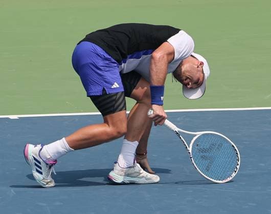 Chennai Open 2025: Chennai Open 2025: Kyrian JACQUET (FRA) vs Dalibor SVRCINA (CZE) Kyrian JACQUET (FRA) won by 6-4,6-1 Kyrian JACQUET (FRA) in action Chennai SDAT Stadium INDIA Copyright: xSeshadrixSukumarx