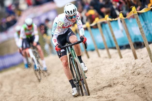 Sport Bilder des Tages Belgian Jens Adams pictured in action during the men elite race of the Noordzeecross cyclocross cycling event in Middelkerke, the eighth and last race of the Superprestige competition on Saturday 08 February 2025. DAVIDxPINTENS  x111995926x