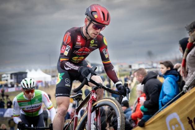 Belgian Eli Iserbyt pictured in action during the men elite race of the Noordzeecross cyclocross cycling event in Middelkerke, the eighth and last race of the Superprestige competition on Saturday 08 February 2025. DAVIDxPINTENS  x111996585x