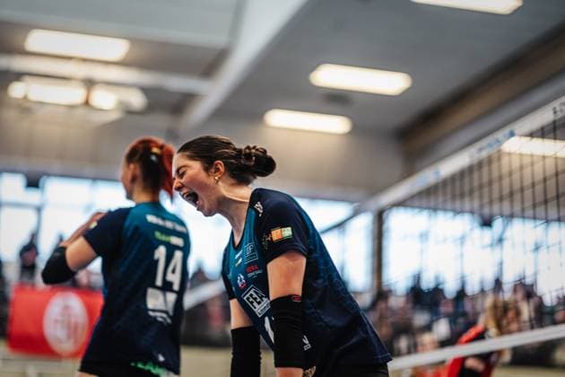 Volleyball Frauen Saison 2024 2025 2. Volleyball Bundesliga Frauen Pro ETV Hamburg vs. VCO Dresden 08.02.2025 Zofia Sykut ( 11, VCO Dresden) jubelt Hamburg Lokstedter Steindamm 52 Hamburg Deutschland