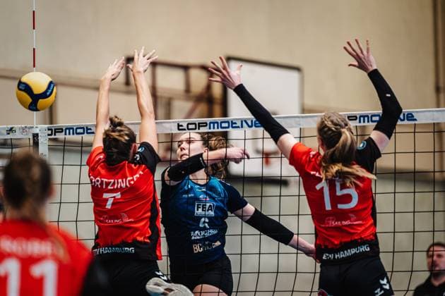 Volleyball Frauen Saison 2024 2025 2. Volleyball Bundesliga Frauen Pro ETV Hamburg vs. VCO Dresden 08.02.2025 Zoe Albert ( 6, VCO Dresden) beim Angriff Hamburg Lokstedter Steindamm 52 Hamburg Deutschland