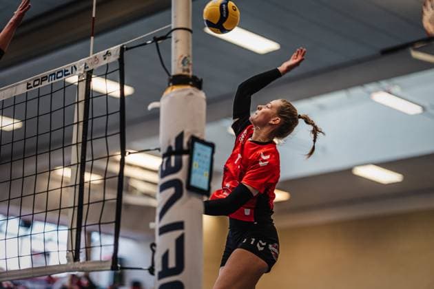 Volleyball Frauen Saison 2024 2025 2. Volleyball Bundesliga Frauen Pro ETV Hamburg vs. VCO Dresden 08.02.2025 Svea Frobel ( 11, ETV Hamburg) beim Angriff Hamburg Lokstedter Steindamm 52 Hamburg Deutschland