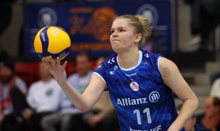 Stuttgart , Volleyball Bundesliga Frauen, Allianz MTV Stuttgart vs Ladies in Black Aachen , Pauline Martin ( Stgt )