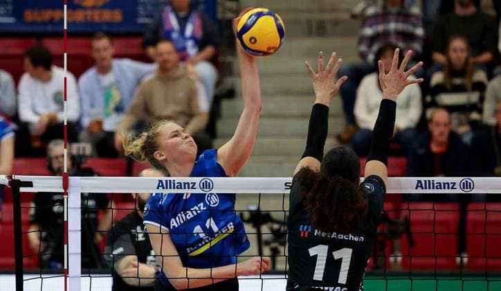 Stuttgart , Volleyball Bundesliga Frauen, Allianz MTV Stuttgart vs Ladies in Black Aachen , Pauline Martin ( Stgt )