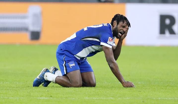 Deyovaisio Zeefuik angeschlagen, enttäuscht Enttäuschung Fußball Fussball DFL 2.Bundesliga Herren 21. Spieltag Saison 2024 2025 08.02.2025 Hertha BSC Berlin vs. 1.FC Kaiserslautern FCK DFL regulations prohibit any use of photographs as image sequences and or quasi-video