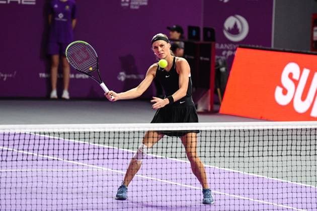 Transylvania Open 2025 - WTA, Tennis Damen 250 Tournament - Day 6 - Semi-finals Katarzyna Piter and Aliaksandra Sasnovich compete during the semi-finals of the Transylvania Open 2025, a WTA250 Tournament, at BT Arena in Cluj-Napoca, Romania, on February 8, 2025 Cluj-Napoca Romania  Copyright: xFlaviuxBuboix originalFilename:buboi-notitle250208_npesG.jpg