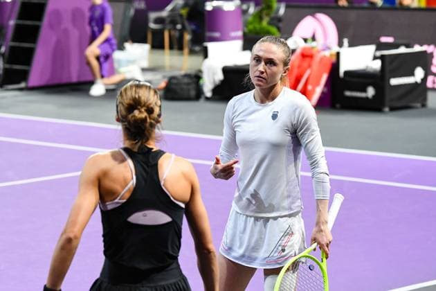 Transylvania Open 2025 - WTA, Tennis Damen 250 Tournament - Day 6 - Semi-finals Katarzyna Piter and Aliaksandra Sasnovich compete during the semi-finals of the Transylvania Open 2025, a WTA250 Tournament, at BT Arena in Cluj-Napoca, Romania, on February 8, 2025 Cluj-Napoca Romania  Copyright: xFlaviuxBuboix originalFilename:buboi-notitle250208_npURQ.jpg