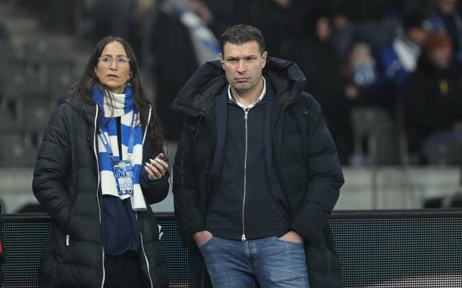 Pressesprecherin Vera Krings, Sportdirektor Benjamin Weber Fußball Fussball DFL 2.Bundesliga Herren 21. Spieltag Saison 2024 2025 08.02.2025 Hertha BSC Berlin vs. 1.FC Kaiserslautern FCK DFL regulations prohibit any use of photographs as image sequences and or quasi-video