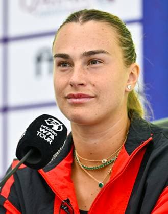 Aryna Sabalenka of Belarus press conference, PK, Pressekonferenz Aryna Sabalenka of Belarus talks to the media during a press conference ahead of the WTA, Tennis Damen Qatar TotalEnergies Open 2025 tennis tournament at the Khalifa International Tennis Complex in Doha, Qatar, on February 09, 2025. DOHA Qatar Copyright: xNoushadxThekkayilx