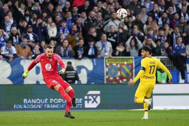 Fußball, AJ Auxerre - FC Toulouse AJ Auxerre v Toulouse FC - Ligue 1 McDonald s 2024 2025 16 Christian Kjetil HAUG (tfc) during the Ligue 1 McDonald s match between Auxerre and Toulouse at Stade Abbe Deschamps on February 9, 2025 in Auxerre, France. Auxerre France  Copyright: xFEPx 776279859