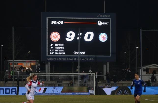 Sport Themen der Woche KW06 Sport Bilder des Tages 09.02.2025, Fussball Frauen Google Pixel Frauen-Bundesliga, Eintracht Frankfurt - 1. FFC Turbine Potsdam, v.l., Anzeigetafel mit dem Endstand zum 9:0 DFL DFB REGULATIONS PROHIBIT ANY USE OF PHOTOGRAPHS AS IMAGE SEQUENCES AND OR QUASI-VIDEO. xdcx *** 09 02 2025, Soccer Women Google Pixel Womens Bundesliga, Eintracht Frankfurt 1 FFC Turbine Potsdam, v l , Scoreboard with the final score to 9 0 DFL DFB REGULATIONS PROHIBIT ANY USE OF PHOTOGRAPHS AS IMAGE SEQUENCES AND OR QUASI VIDEO xdcx Copyright: HMBxMedia Claus
