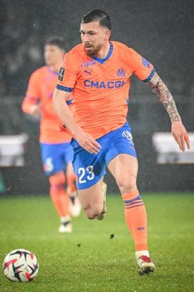 February 9, 2025, Angers, France, France: Pierre-Emile HOJBJERG of Marseille during the Ligue 1 match between Angers SCO and Olympique de Marseille (OM) at Raymond Kopa Stadium on February 09, 2025 in Angers, France. Angers France - ZUMAm308 20250209_zsp_m308_006 Copyright: xMatthieuxMirvillex
