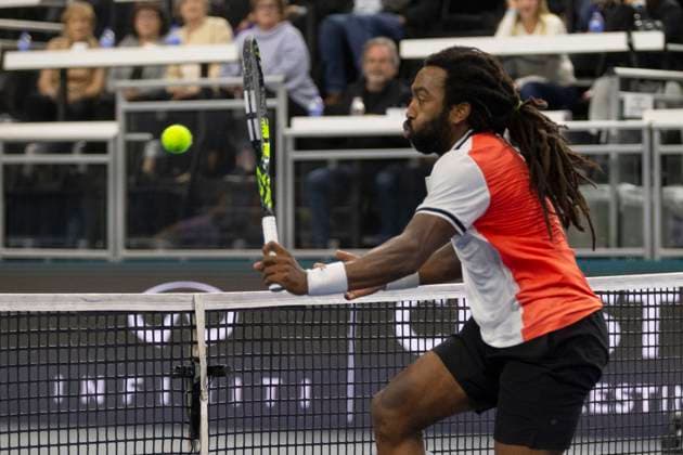 February 9, 2025, Frisco, Texas, USA: EVAN KING (USA) returns with a forehand in a doubles final match against ARIEL BEHAR (URY) ROBERT GALLOWAY (USA) during day eight of the 2025 ATP, Tennis Herren 500 Dallas Open at the Star in Frisco, TX. EVAN KING (USA) CHRISTIAN HARRISON (USA) defeated ARIEL BEHAR (URY) ROBERT GALLOWAY (USA), 7:6, 7:6. Frisco USA - ZUMAh193 20250209_zsp_h193_030 Copyright: xDanielxMcGregor-Huyerx