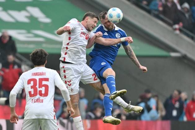 Tomas Kalas (FC Schalke 04), Imad Rondic (1.FC Koeln), v.re. 09.02.2025, Fussball 2. Bundesliga, 21. Spieltag, Saison 2024 2025 1. FC Köln - FC Schalke 04 1:0 Koeln Rhein Energie Stadion Nordrhein Westfalen Deutschland
